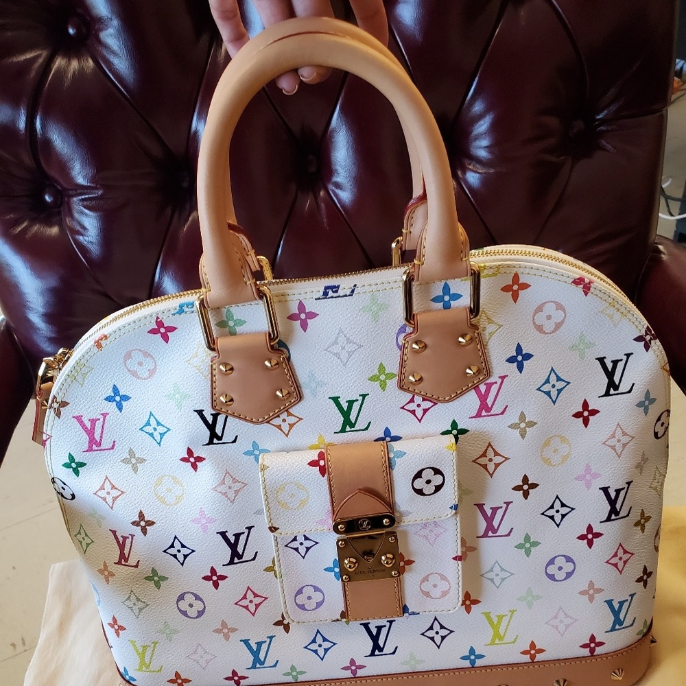 Discontinued Alma GM multicolor 100% Authentic